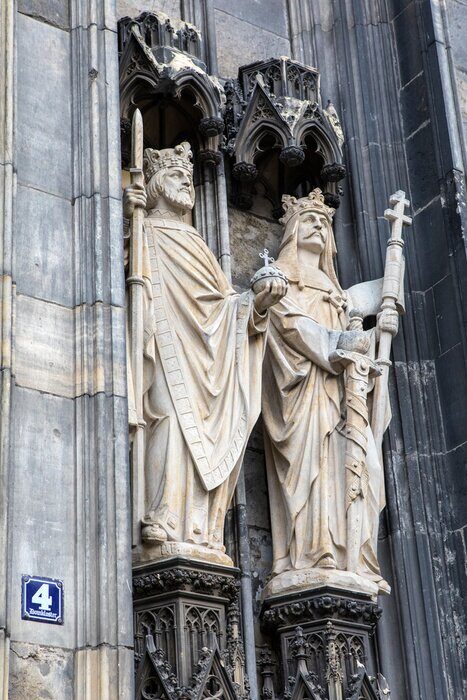 Constantijn en Karel de Grote op de Dom van Keulen