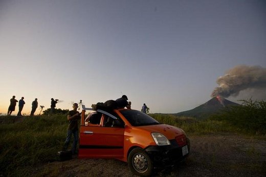 nicaragua volcano vulkaan