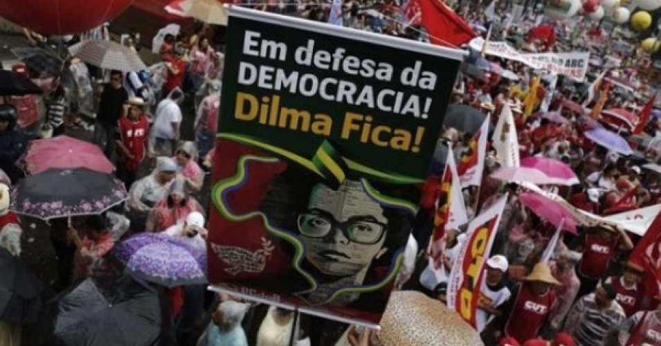 Pro-regering demonstratie Brazilië