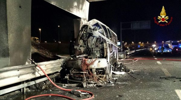 School bus crashes in Verona