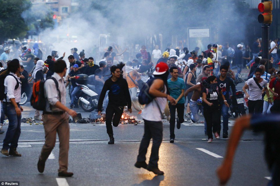 Gewelddadig anti-Maduro protest