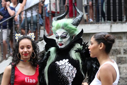 In Parijs vindt de LGBT prideparade eens per maand plaats