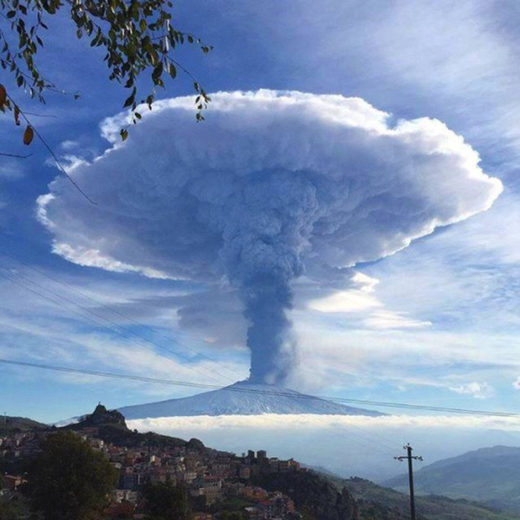 Etna erruption 2016