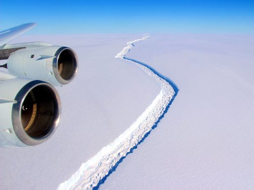 Antarctica's Larsen C ice shelf