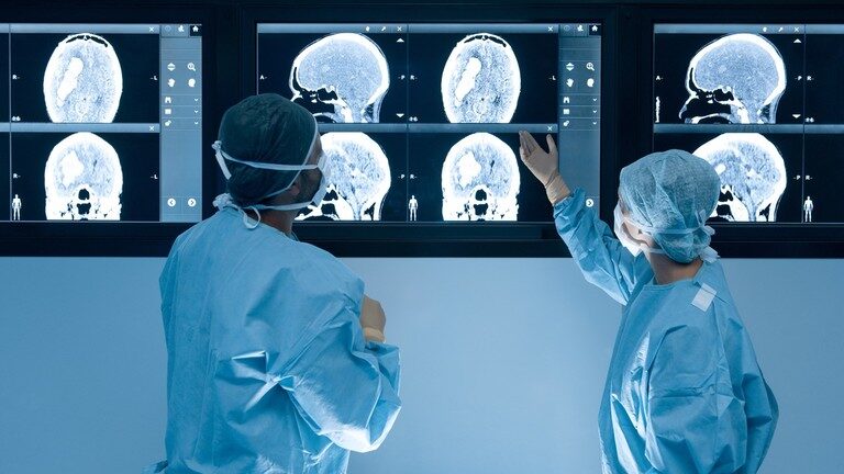 chirurgen, arts, röntgenfoto's