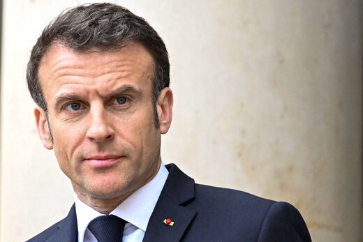 Klik om te vergroten Emmanuel Macron
