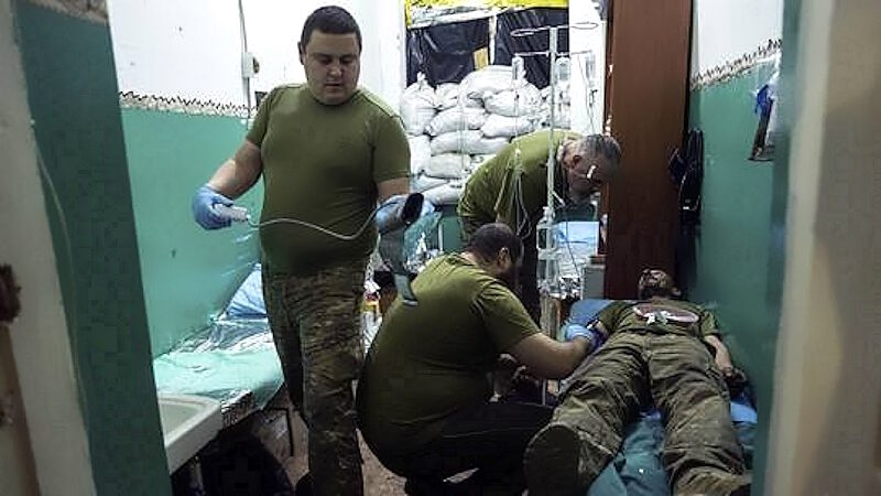 oekraïne slagveld artsen gewonde soldaten