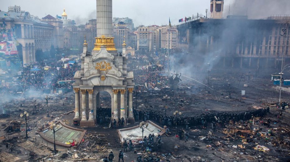 Maidanplein Oekraïne staatsgreep omverwerping oproer vernietiging