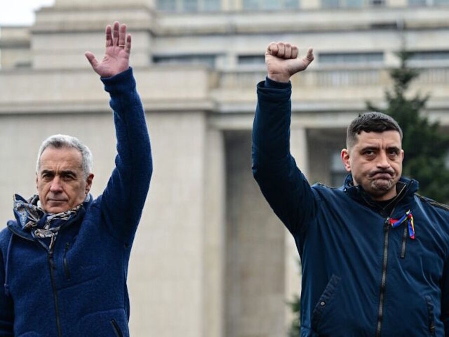 Klik om te vergroten George Simion Calin Georgescu roemenië presidentsverkiezingen