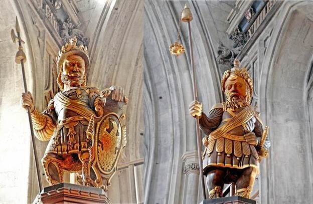 Magog (links) en Gog (rechts)