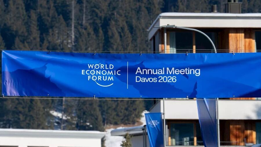 Klik om te vergroten davos spandoek 2026