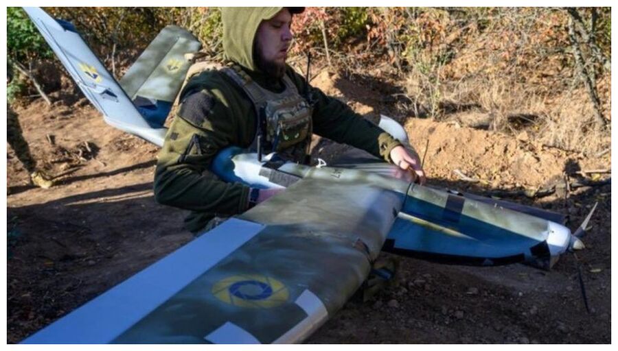 Klik om te vergroten Drone vernietigd